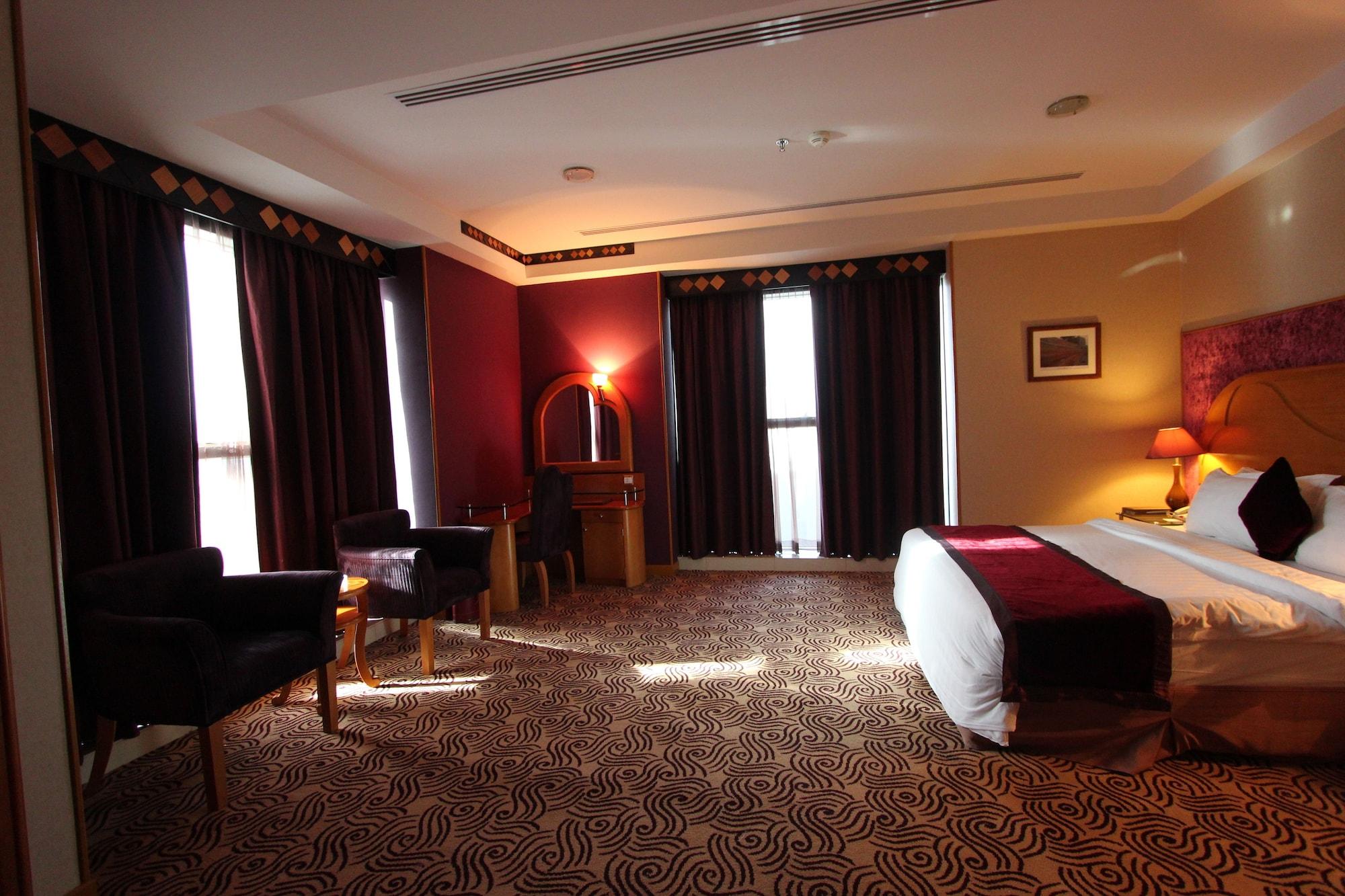 Awaliv International Hotel Ta'if Dış mekan fotoğraf A room at the hotel