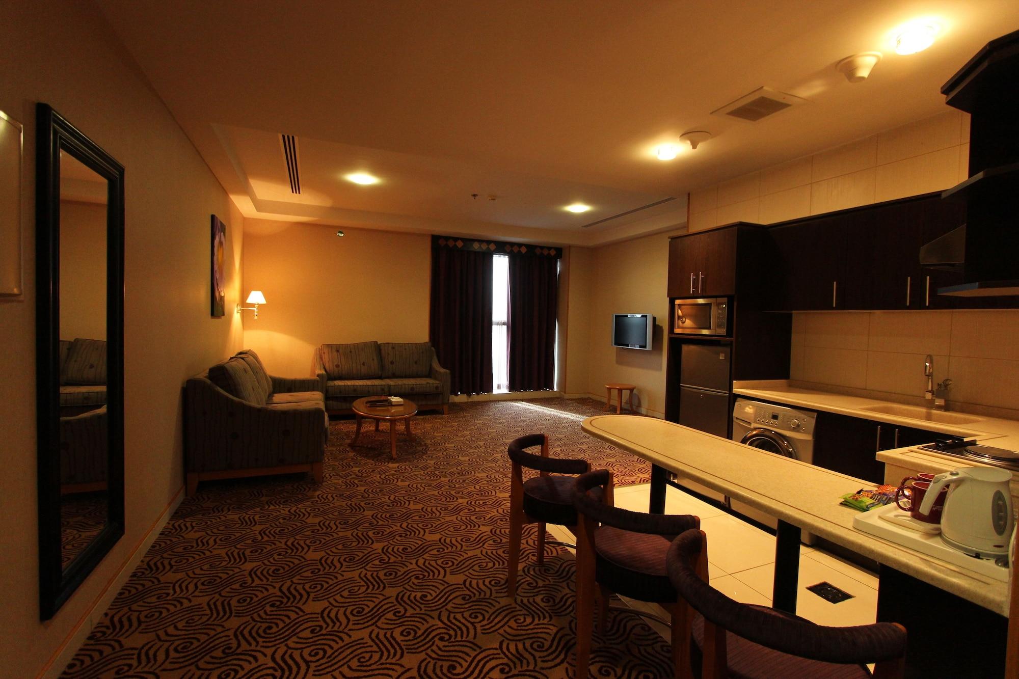 Awaliv International Hotel Ta'if Dış mekan fotoğraf A typical apartment at the complex