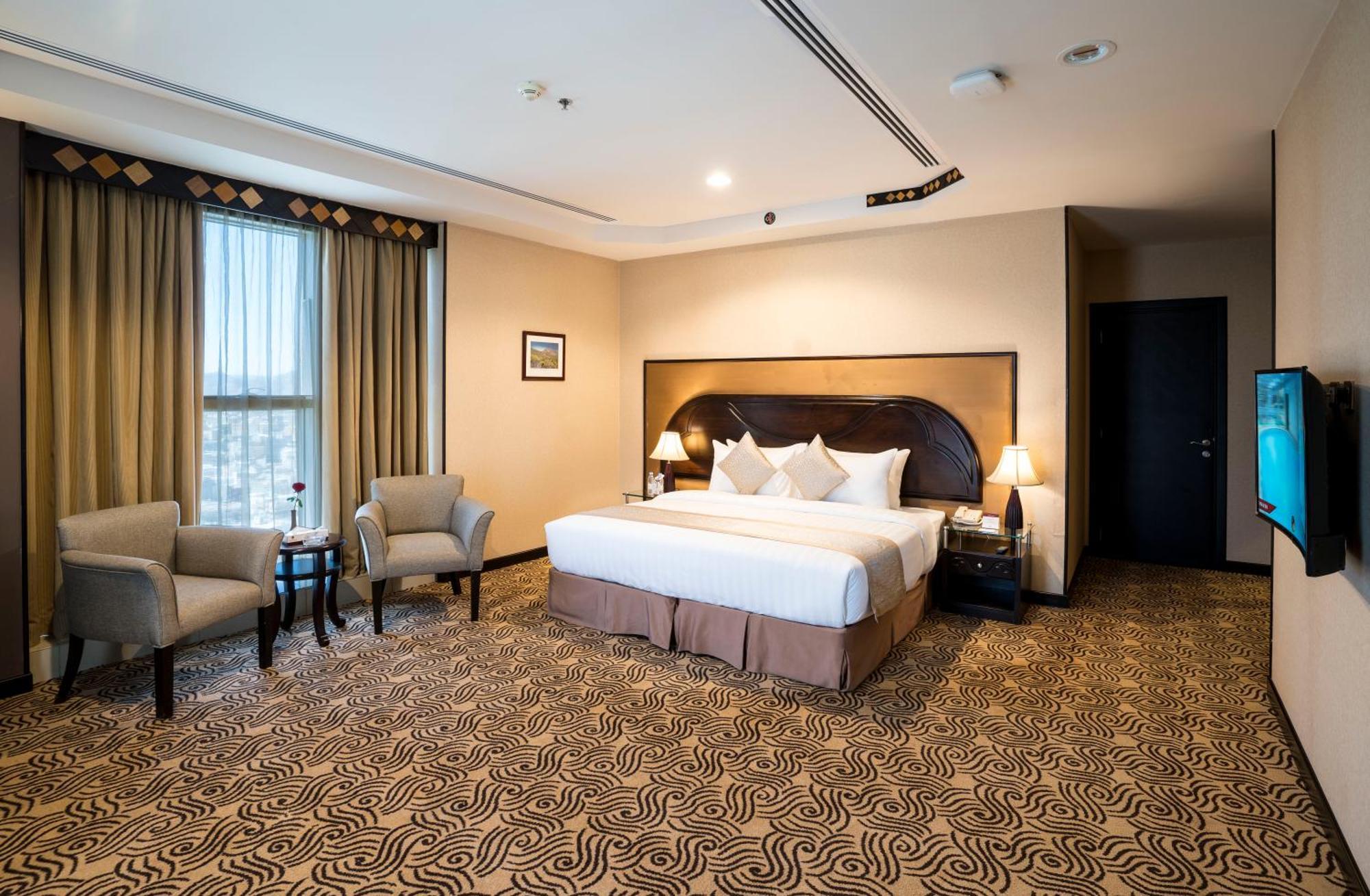 Awaliv International Hotel Ta'if Oda fotoğraf Deluxe Suite