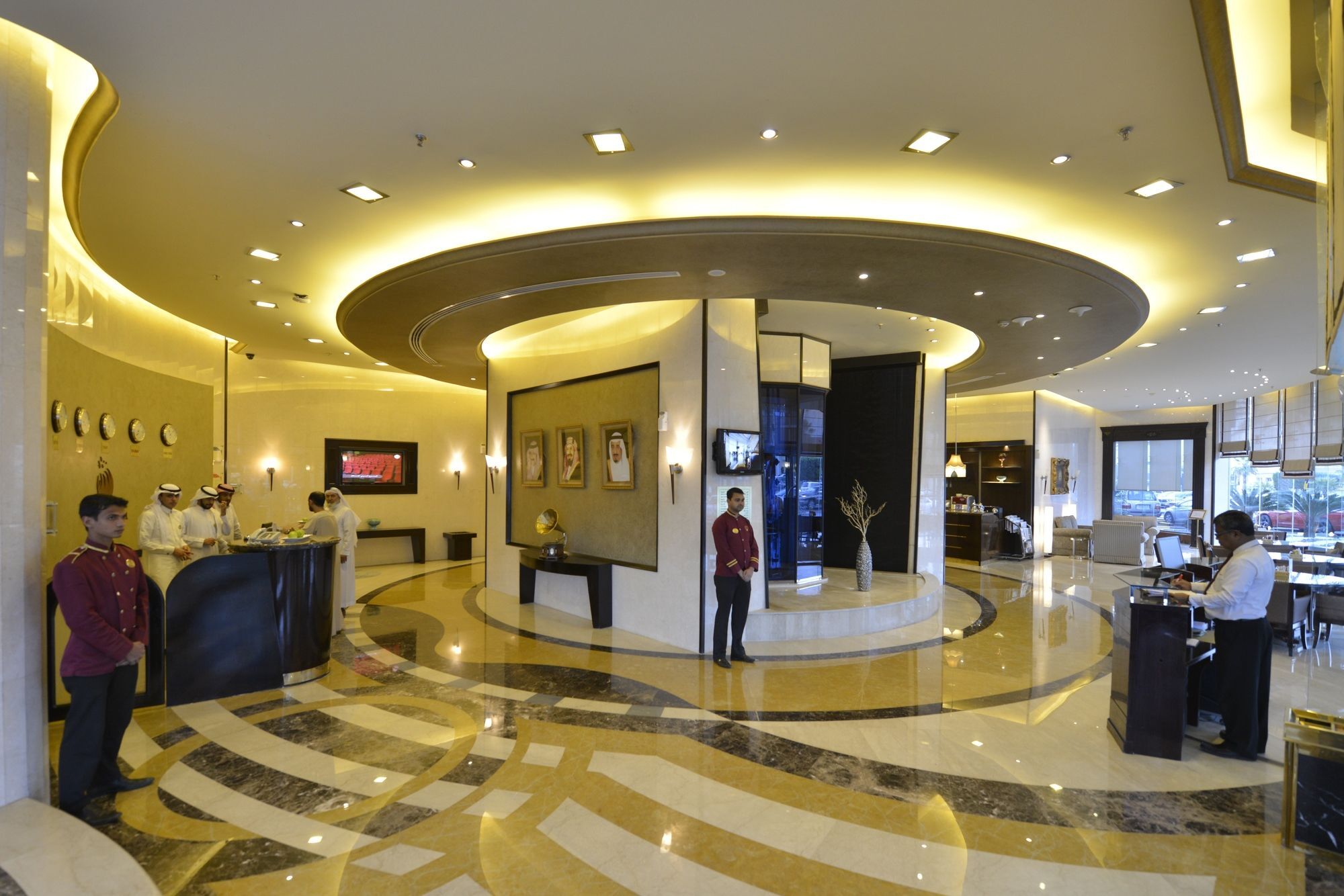 Awaliv International Hotel Ta'if Dış mekan fotoğraf Lobby
