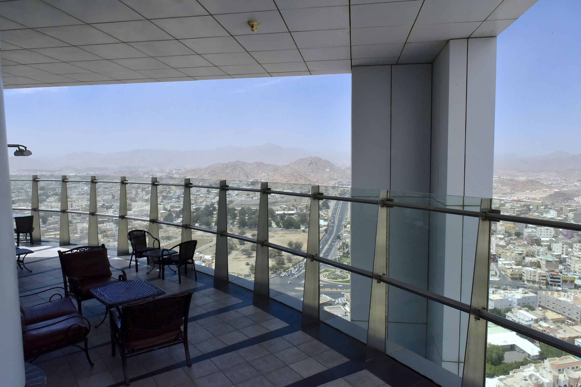 Awaliv International Hotel Ta'if Dış mekan fotoğraf View from the 30th floor